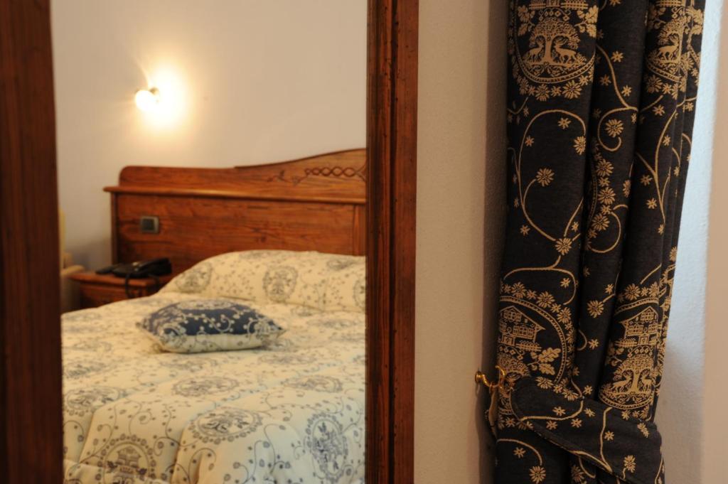 La Maison De Franco Valpelline Δωμάτιο φωτογραφία